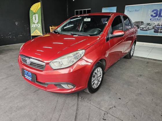 FIAT GRAND SIENA 1.4 MPI ATTRACTIVE 8V FLEX 4P MANUAL FIAT GRAND SIENA 1.4 MPI ATTRACTIVE 8V FLEX 4P MANUAL